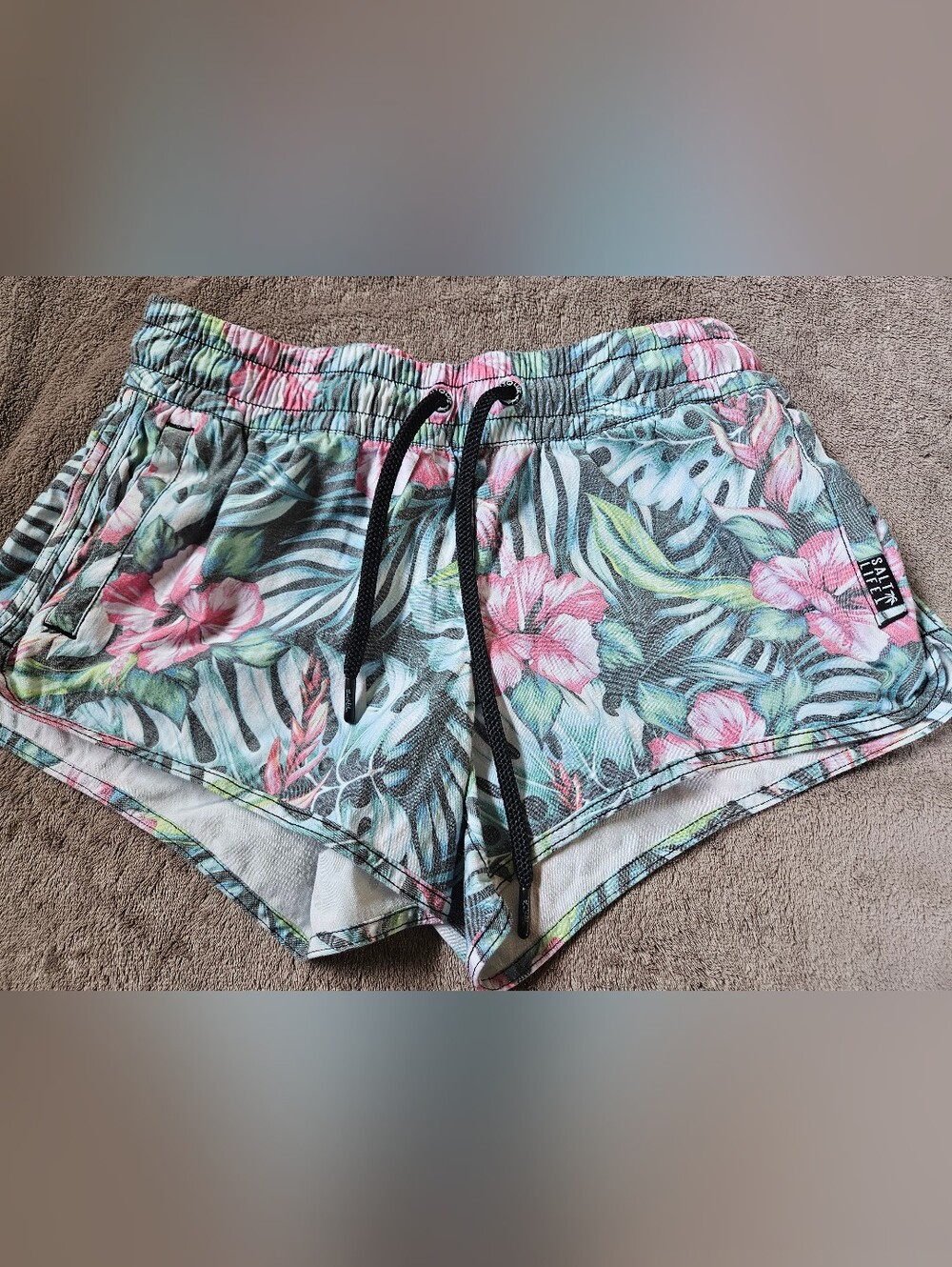 Salt Life Women’s Tropical Floral Swim Board Shorts Size Small